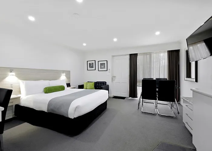 Hamilton Lonsdale Motel