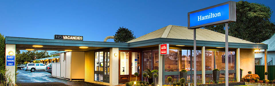 Lonsdale Motel 4*
