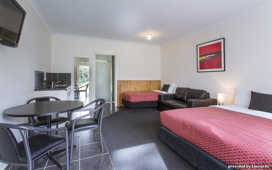 Motel Lonsdale 4*