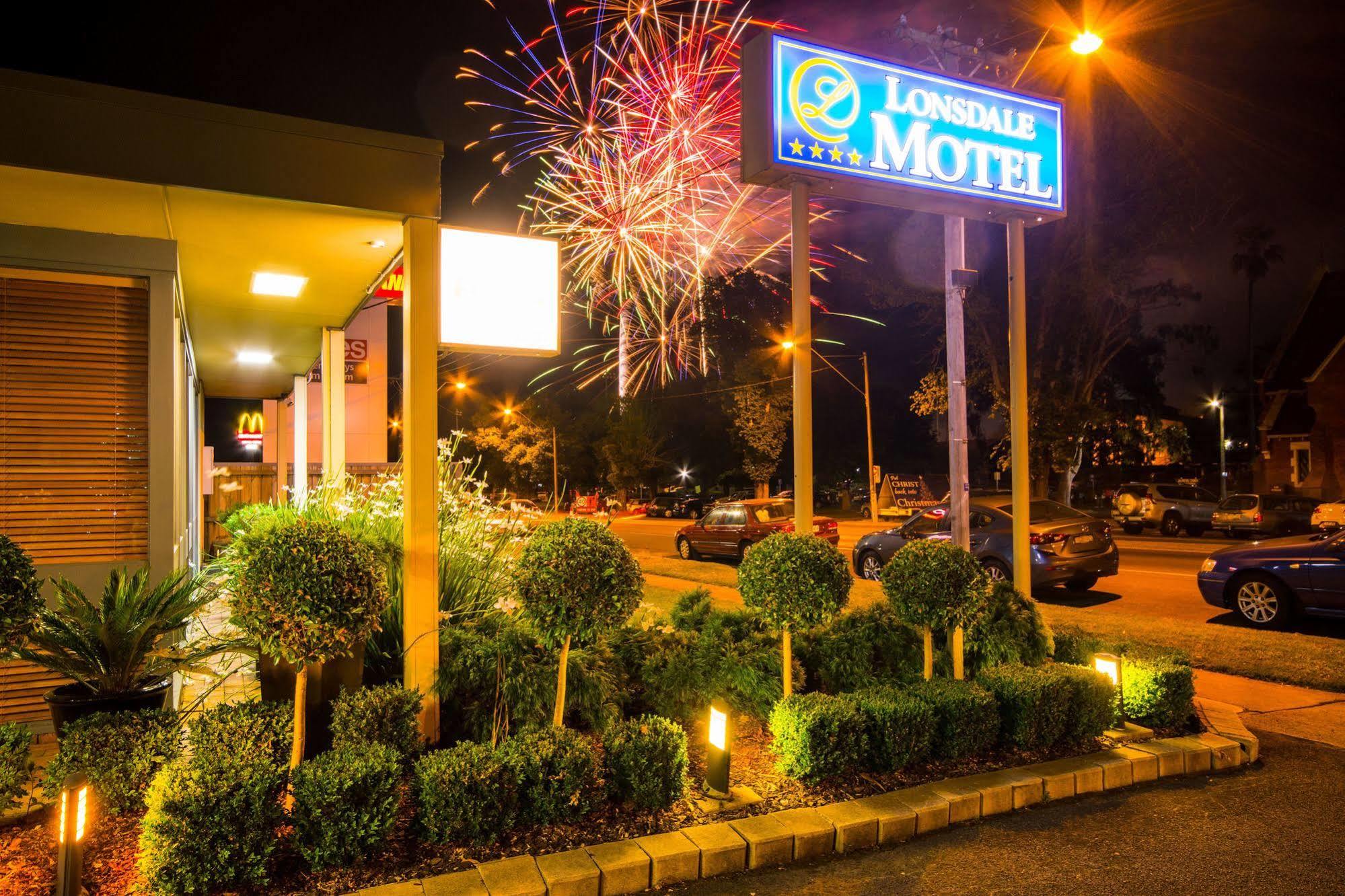 Motel Lonsdale